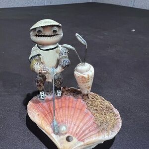 Seashell Golfer Figurine - Unique Home Art Decor